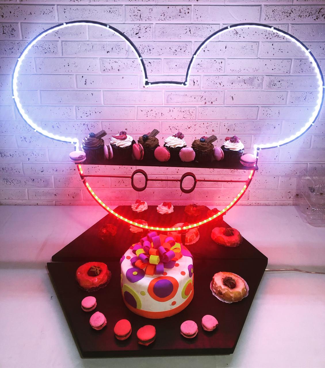 Base de Mickey con luz para postres